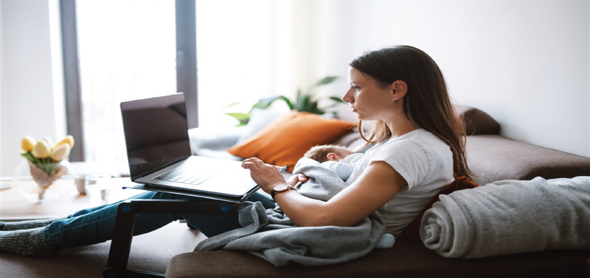 Parents' Experiences with Postpartum Support Groups using Videoconferencing: Perceptions of Safety in the Virtual Space