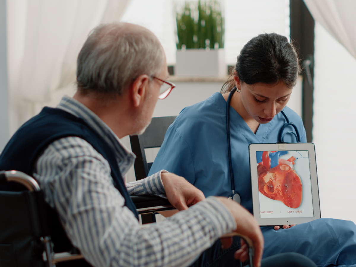 Enhancing Clinical Decision Making by Predicting Readmission Risk in Patients With Heart Failure Using Machine Learning: Predictive Model Development Study
