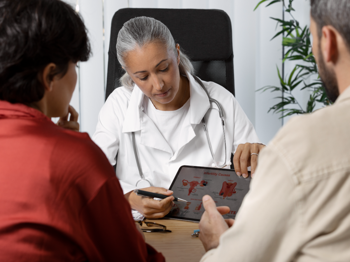 Usability, Acceptability, and Barriers to Implementation of a Collaborative Agenda-Setting Intervention (CASI) to Promote Person-Centered Ovarian Cancer Care: Development Study