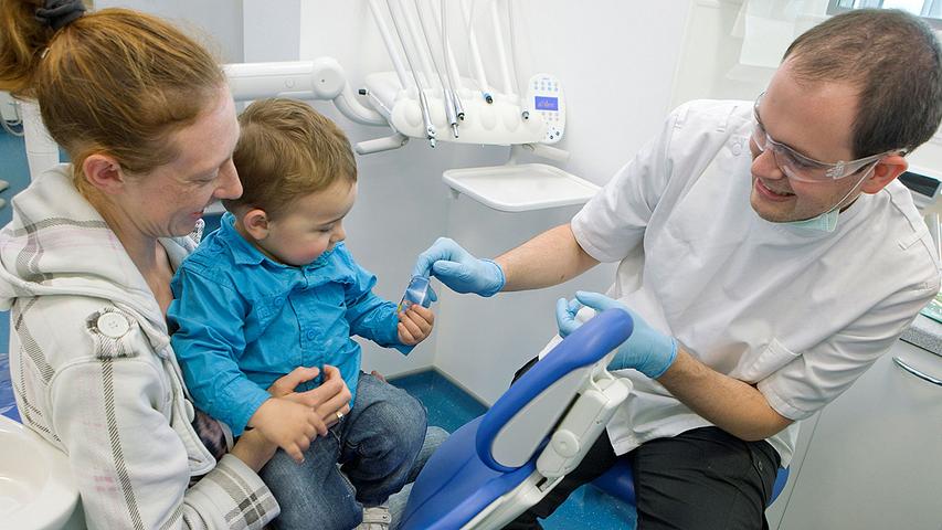 South West MPs support campaign for more dental training places