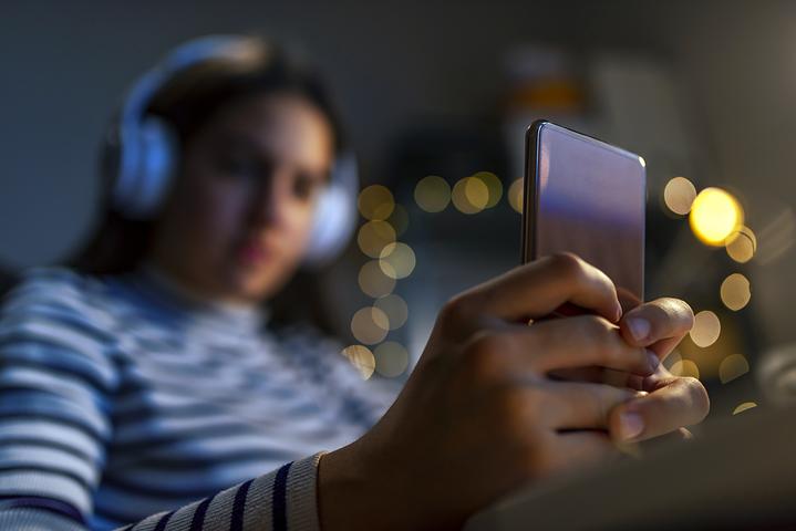 Children’s social media activity highlights emotional stress of living with long-term health issues