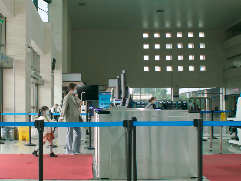 Patient-Centered Outpatient Process Optimization System Based on Intelligent Guidance in a Large Tertiary Hospital in China: Implementation Report