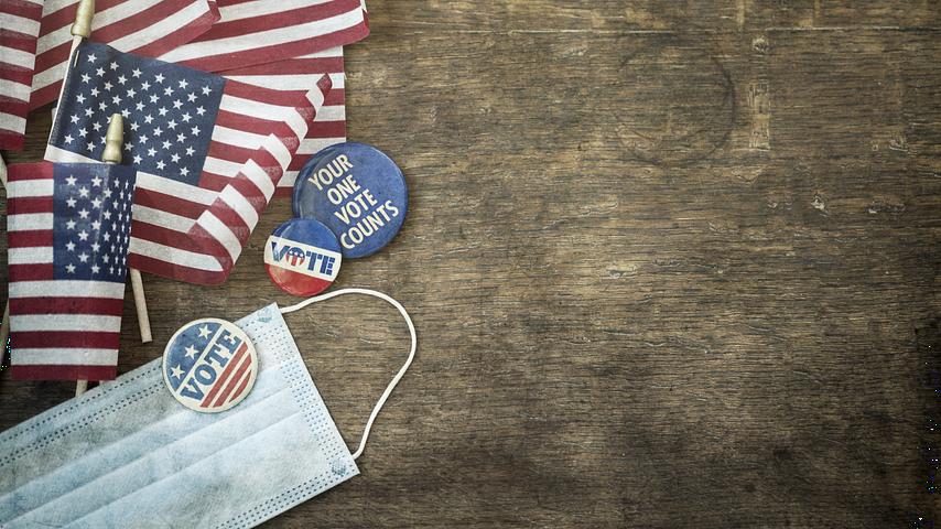 Normative messaging bridges the partisan gap in pandemic risk-taking